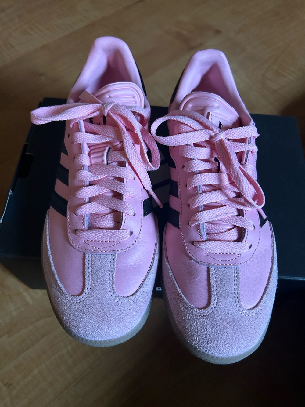 NIB Adidas Samba Messi Indoor Soccer Shoes Men’s 6 Women’s 8.5 Light Pink Black - Picture 4 of 9